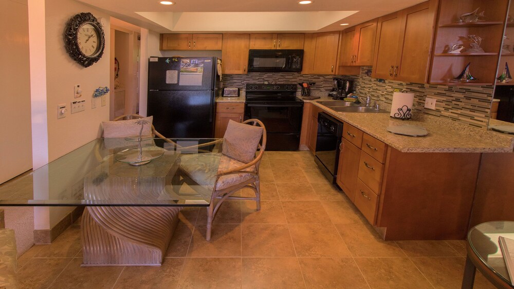 Condo, 1 Bedroom, Partial Ocean View - In-Room Kitchen