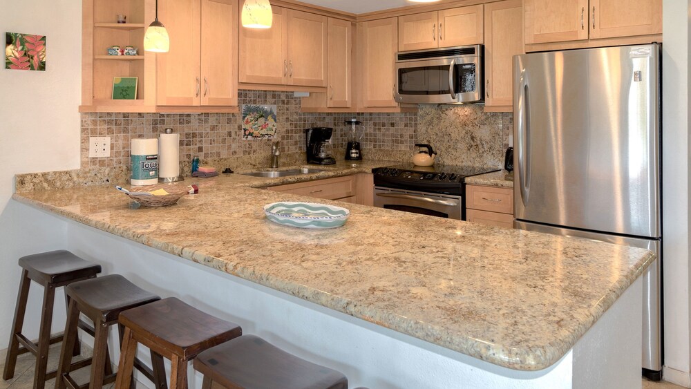 Condo, 2 Bedrooms, Partial Ocean View - In-Room Kitchen