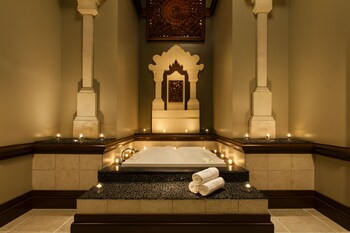 Orlando Vacations - Walt Disney World Swan - Property Image 3