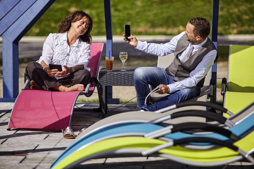 Sundeck