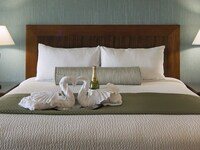 King Bed Pier View Room