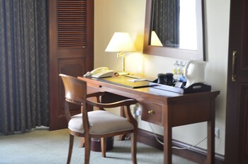 In-Room Business Center
