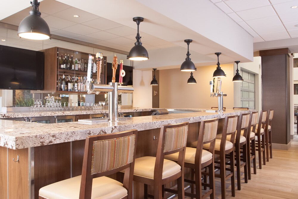 Hotel Lounge