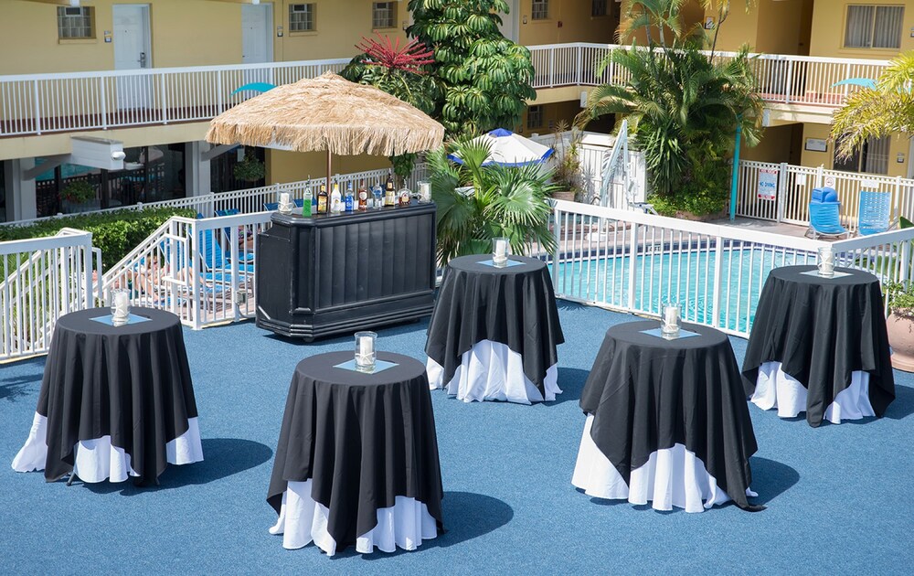 Sundeck