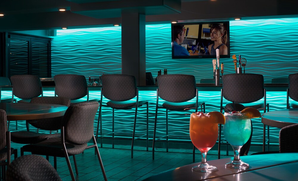 Hotel Bar