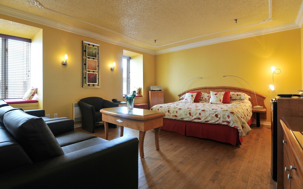 Guestroom