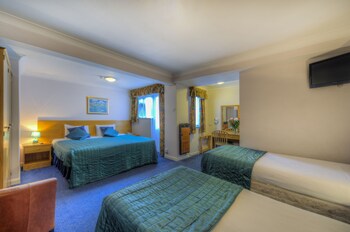 Guestroom