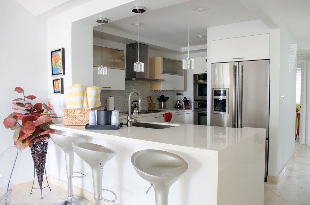 Townhome, 3 Bedrooms, Marina View - In-Room Dining
