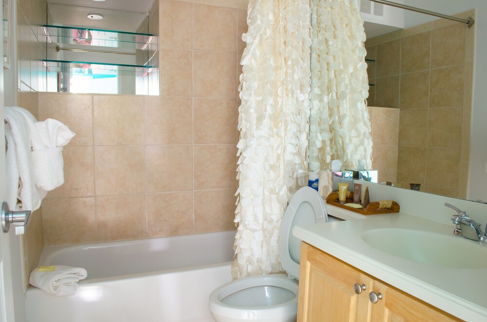 Townhome, 3 Bedrooms, Marina View - Bathroom