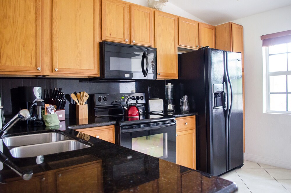 Two-bedroom Hammock View Townhome - In-Room Kitchen