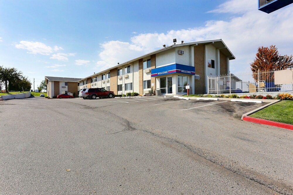 Hotel Front