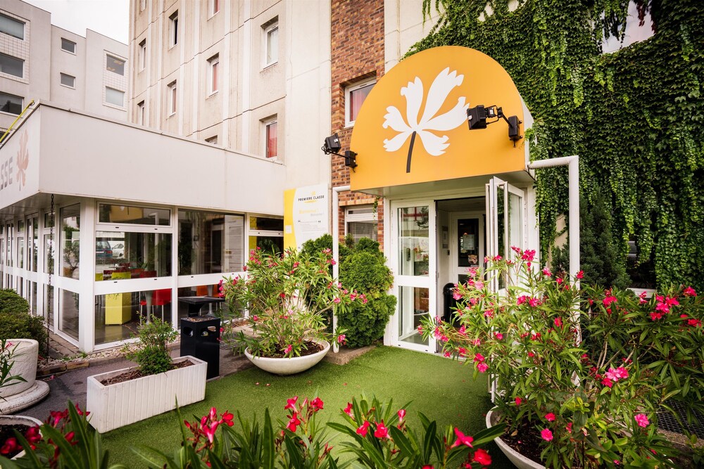Hotel Front