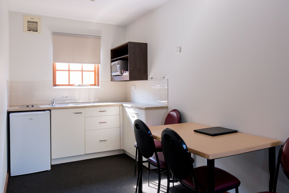 Standard Two Bedroom Apartment (Multi-Level) - In-Room Kitchenette