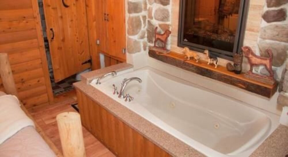 Jetted Tub