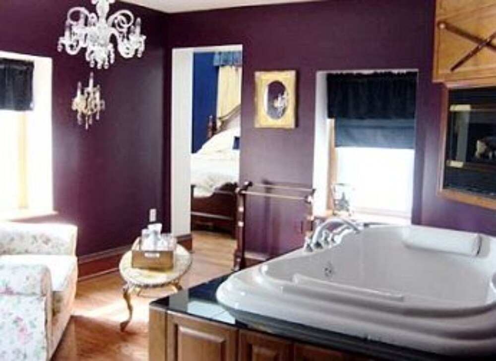 Jetted Tub