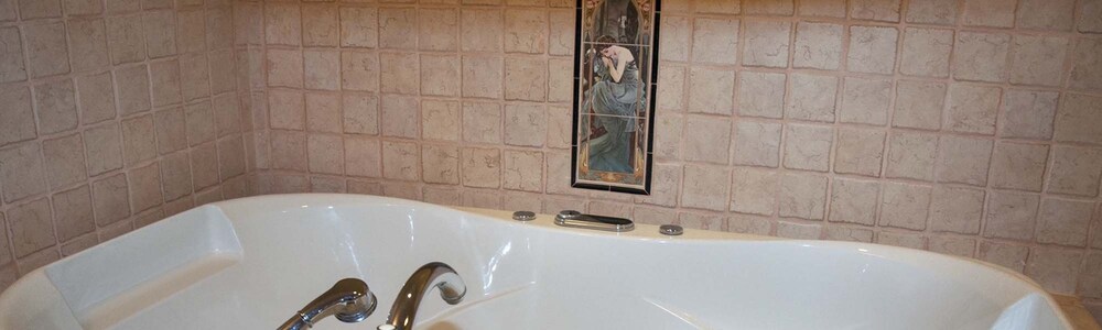 Jetted Tub
