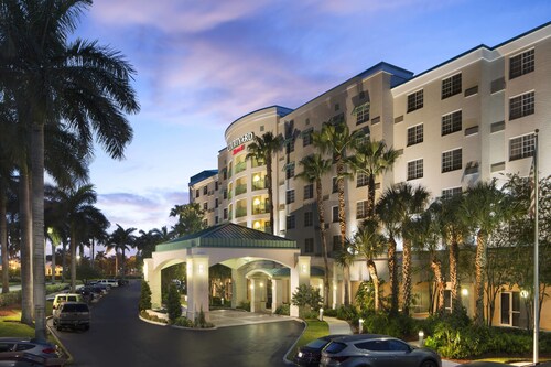 Courtyard by Marriott Fort Lauderdale Airport & Cruise Port