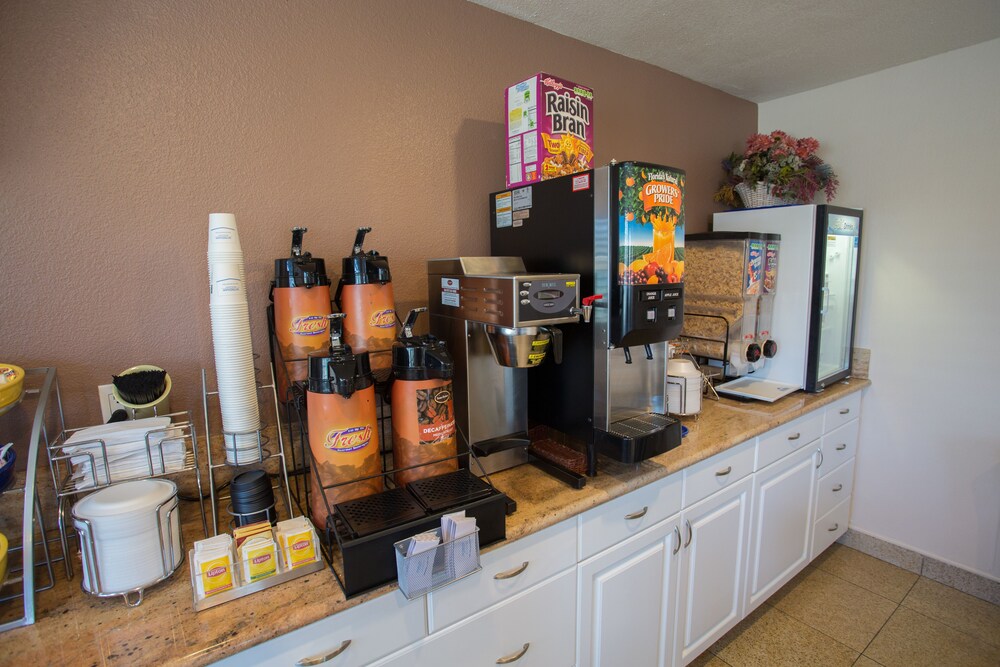Snack Bar