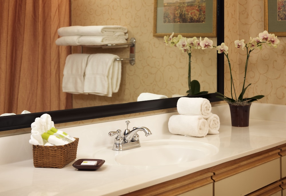 Bathroom, Larkspur Landing Sacramento - An All-Suite Hotel