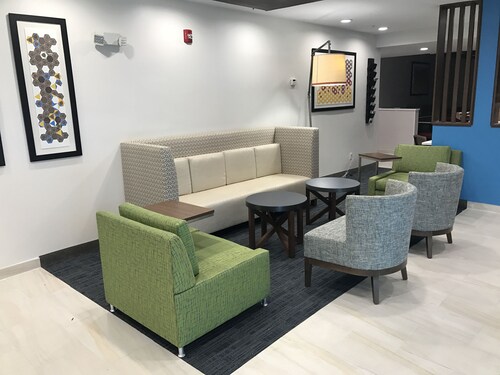 Holiday Inn Express Naples South I-75, an IHG Hotel