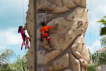 Childrens Play Area - Outdoor