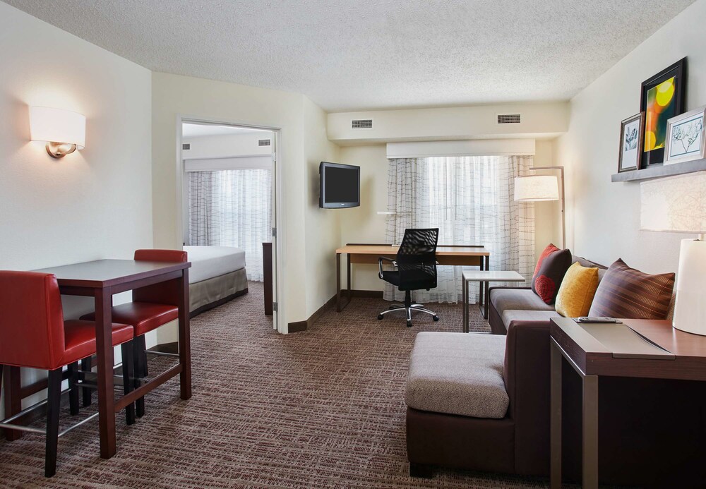 Suite, 1 Bedroom - Guestroom