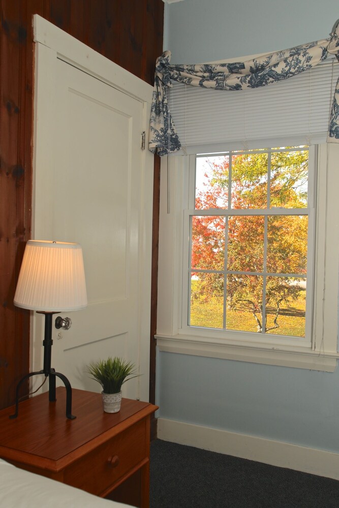 Guestroom View