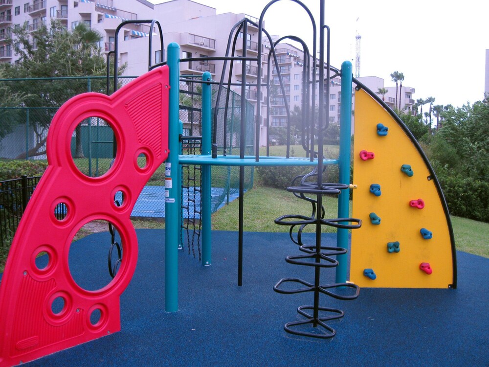 Childrens Play Area - Outdoor
