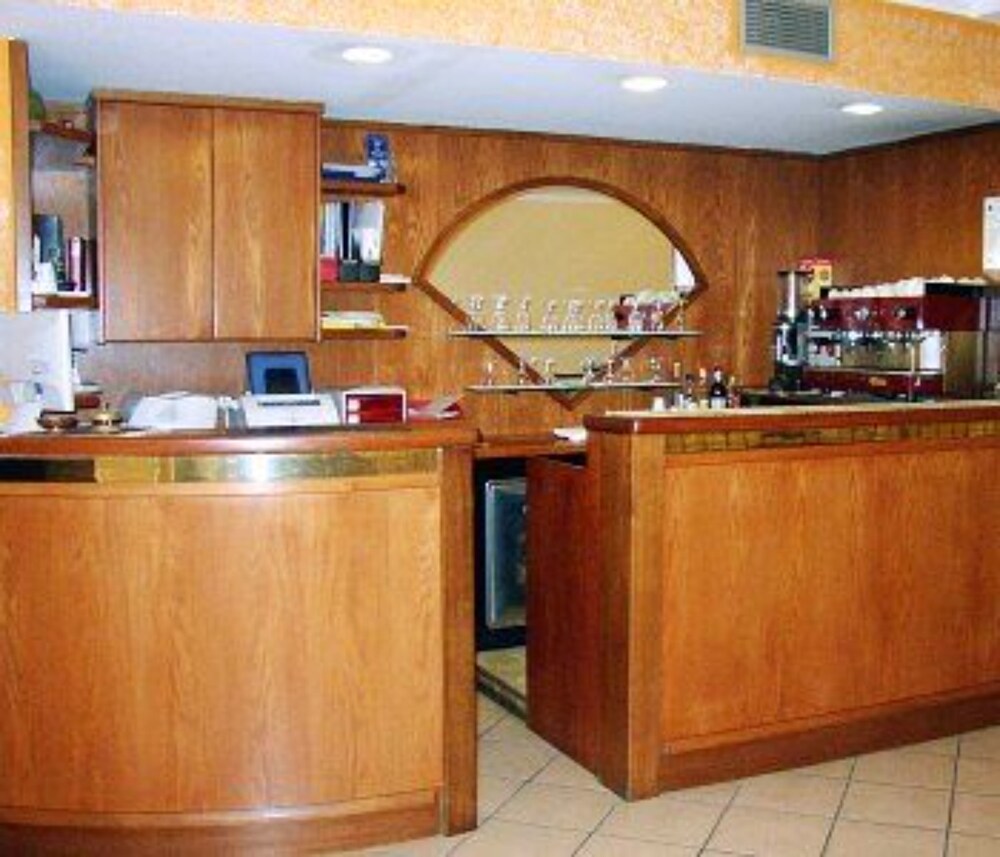 Hotel Bar