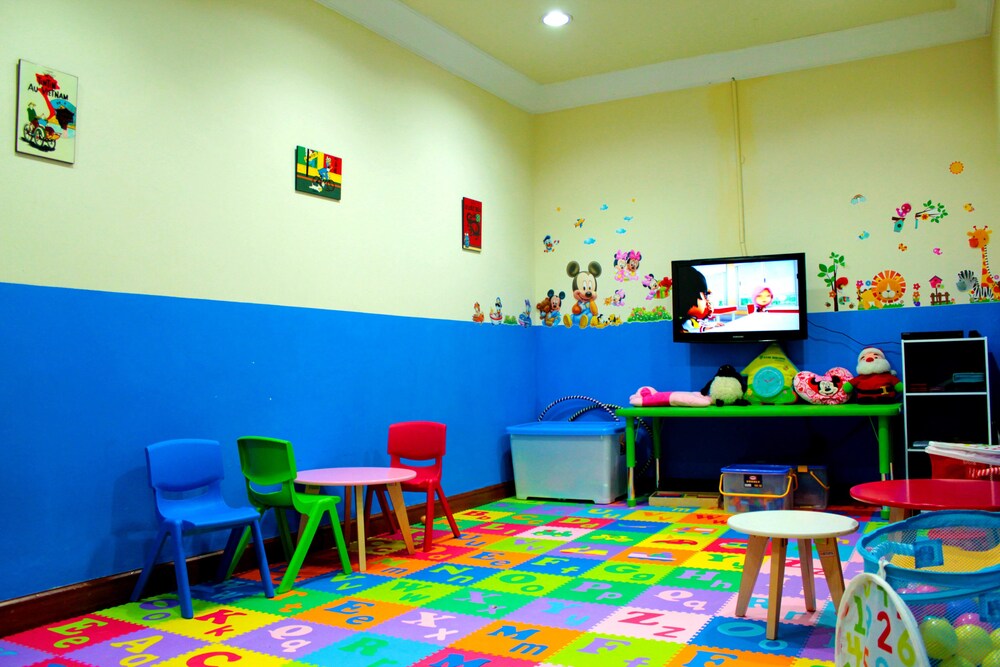 Childrens Area