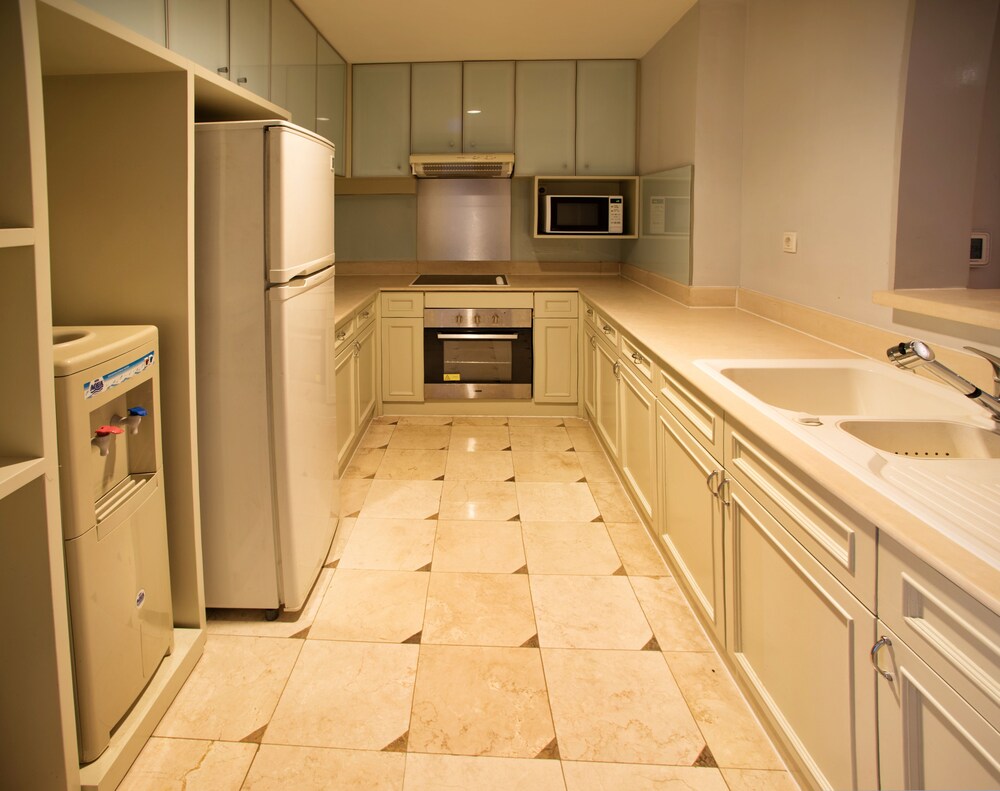 In-Room Kitchen