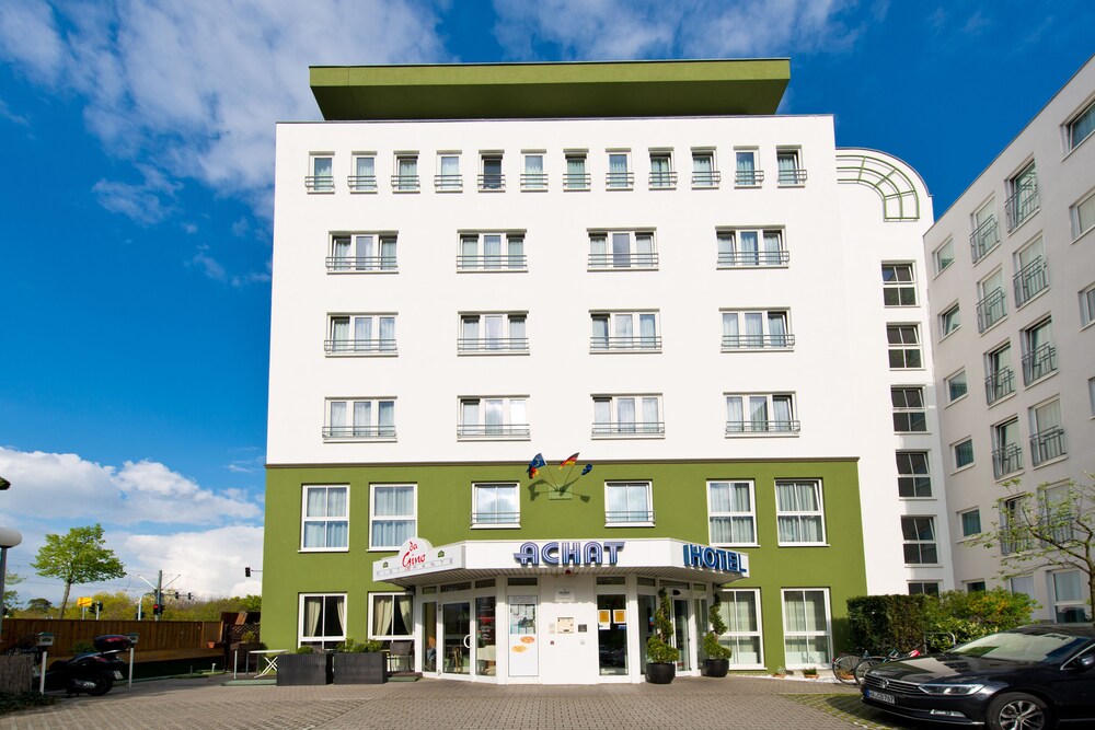 Hotel Front