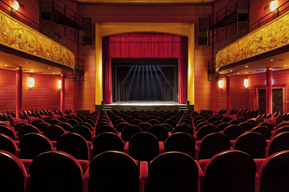 Theater Show
