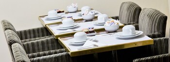 Family Dining