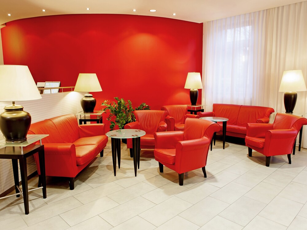 Lobby-Lounge