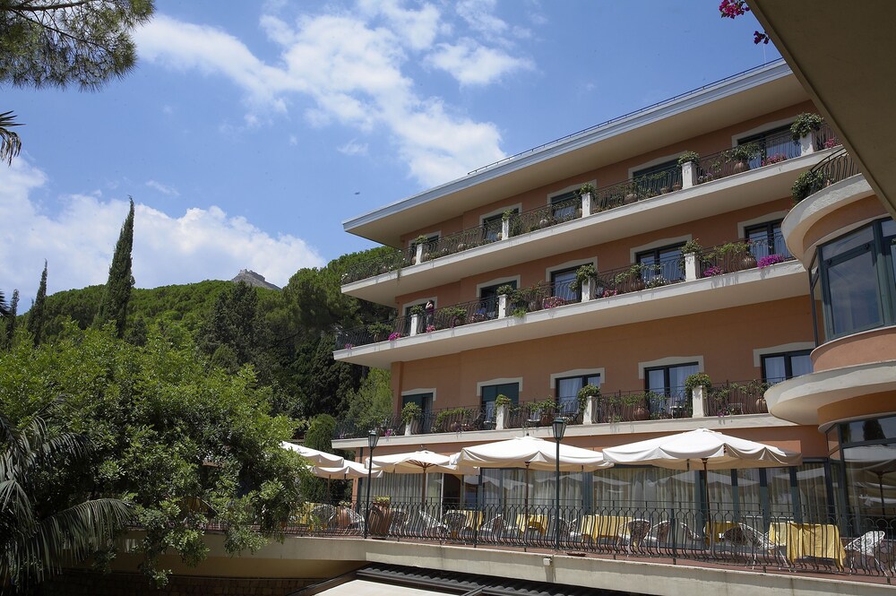 Voorkant hotel