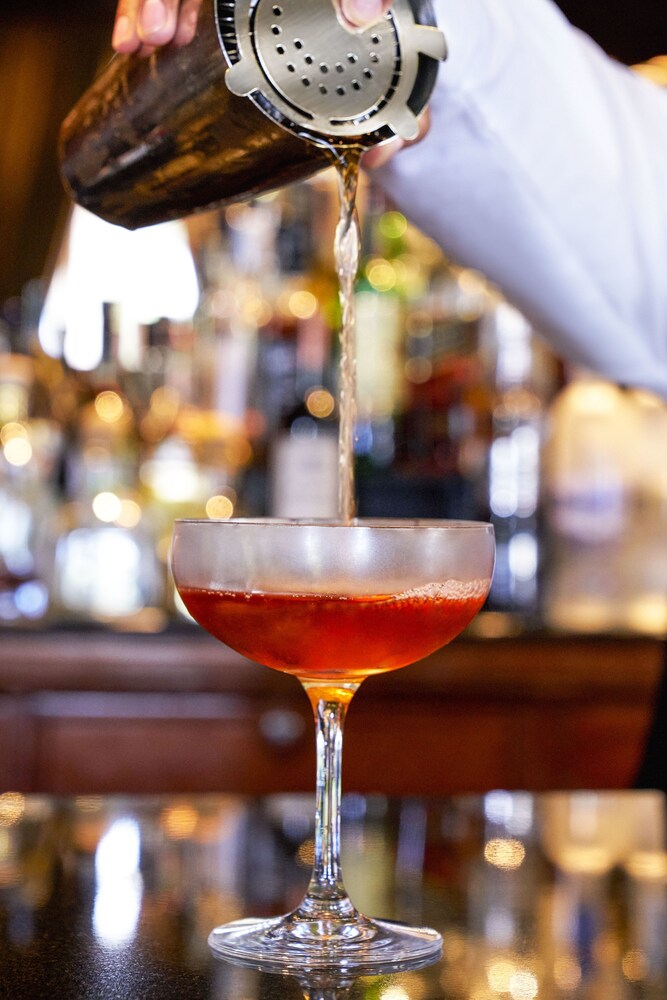 Hotel Bar
