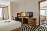 Premium Suite, 1 King Bed