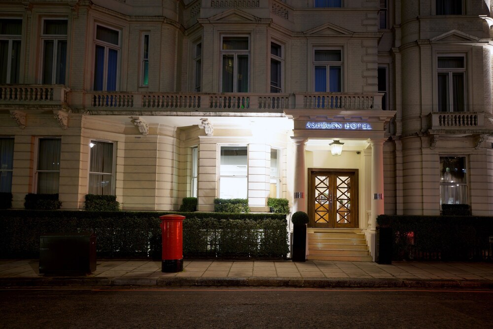 Hotel Front - Evening/Night