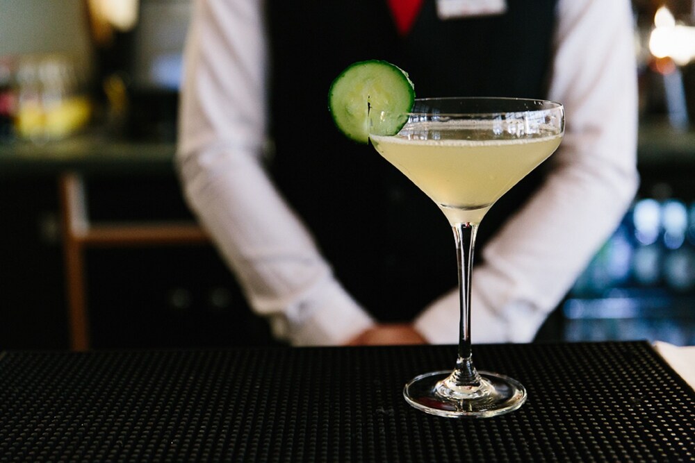Hotel Bar
