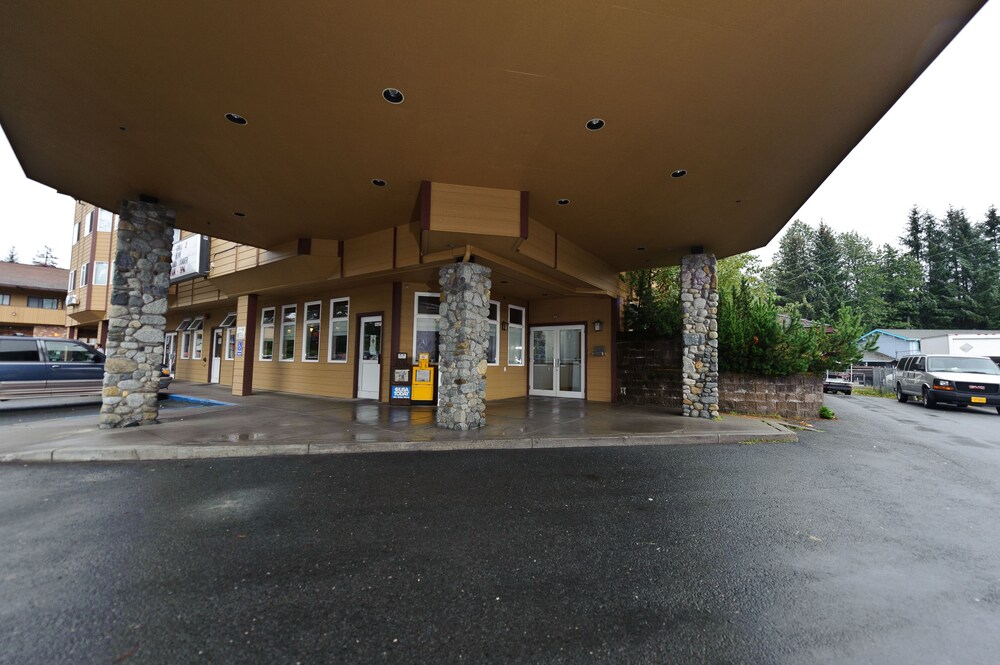 Hotel Front
