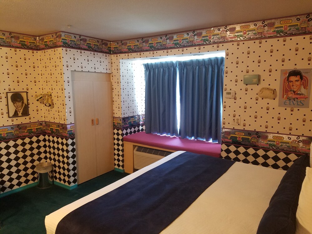 Guestroom