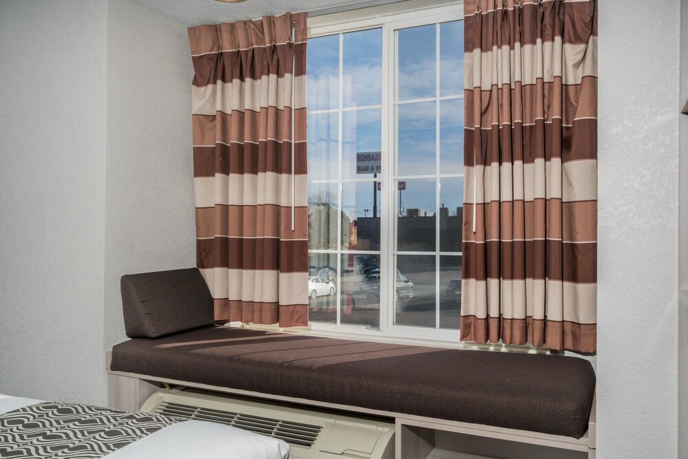 Guestroom View