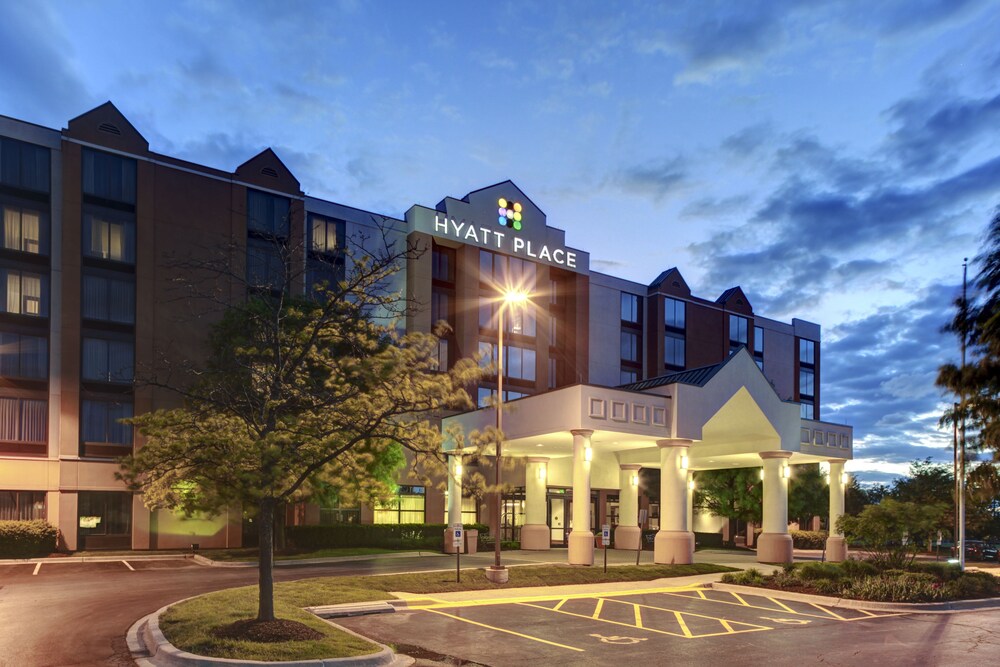 Hotel Front - Evening/Night
