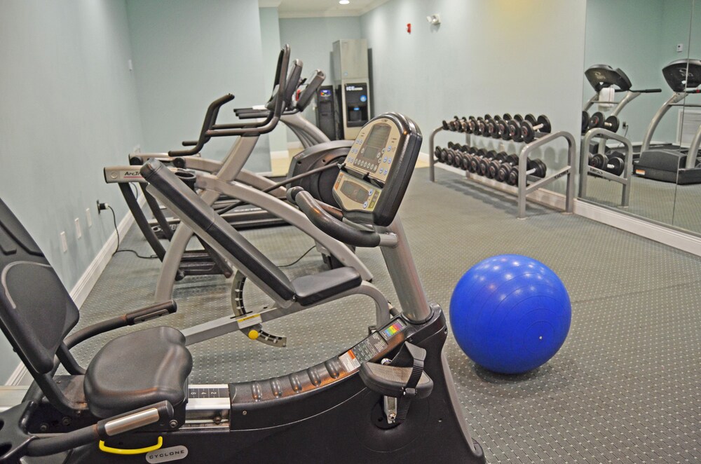 Fitness studio, Tranquility Bay Beachfront Hotel and Resort