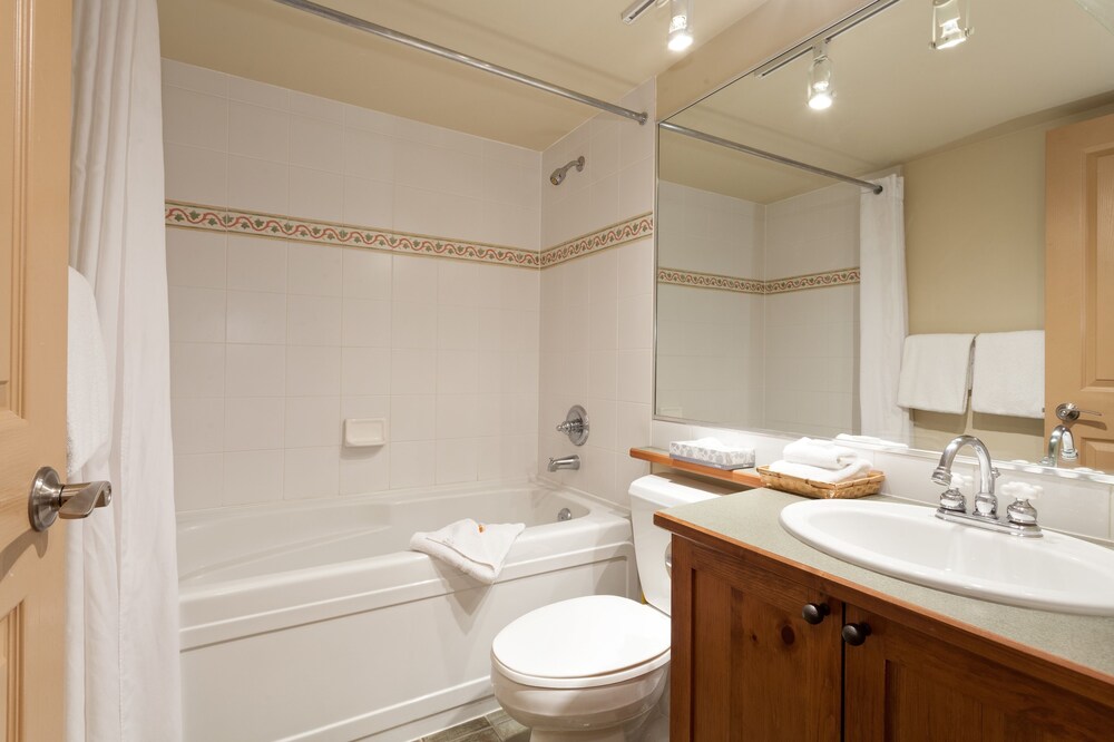 Standard Room, 1 Bedroom - Bathroom