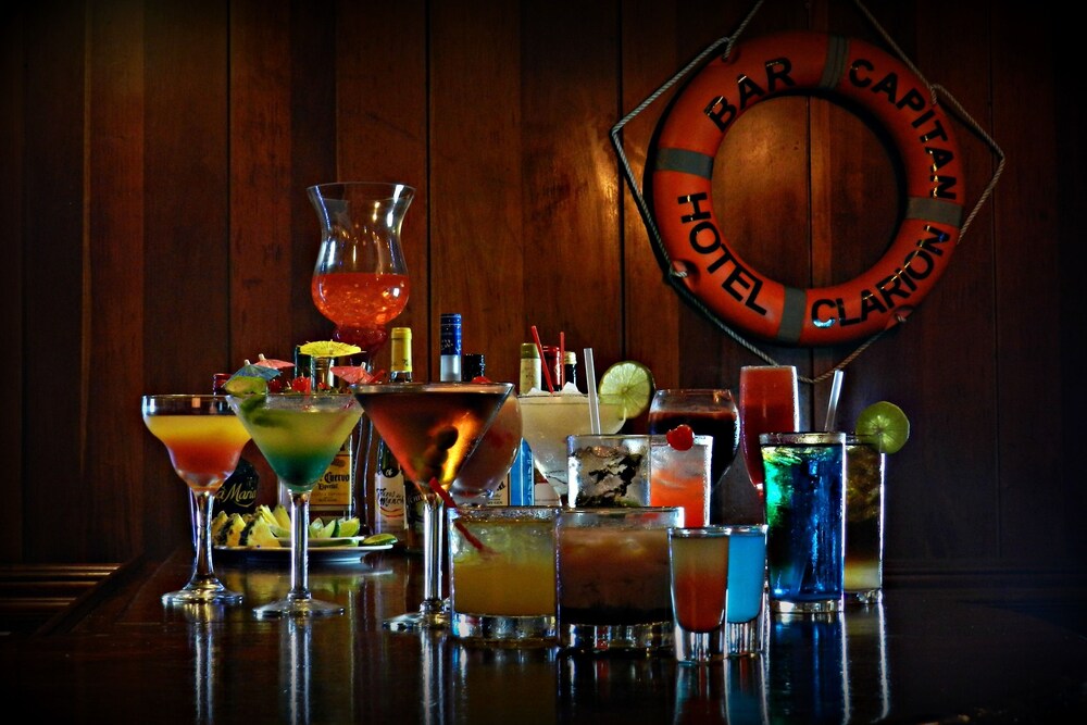 Hotel Bar