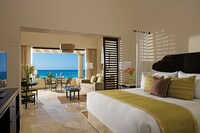 Junior Suite 1King Bed Ocean View