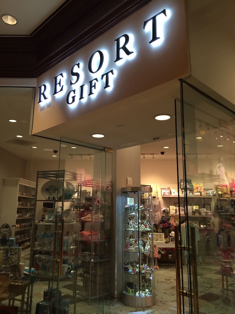 Gift Shop