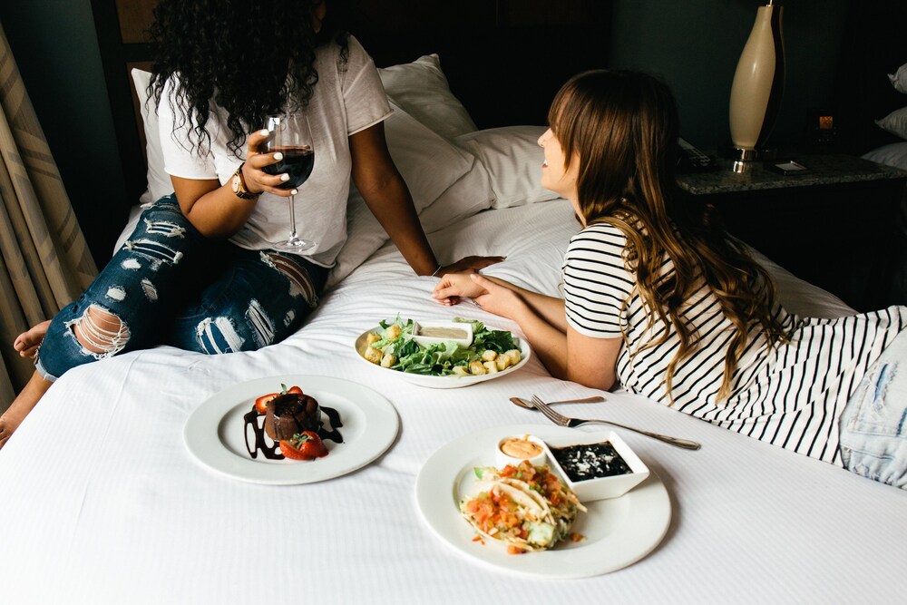 Room Service - Dining